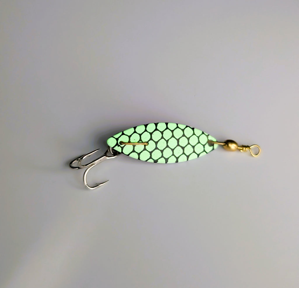 Dynamacs Trolling Spoon–Silver Scale (#20703)